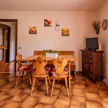 Casa Sabine, Con Giardino E Vista Rocca Apartment